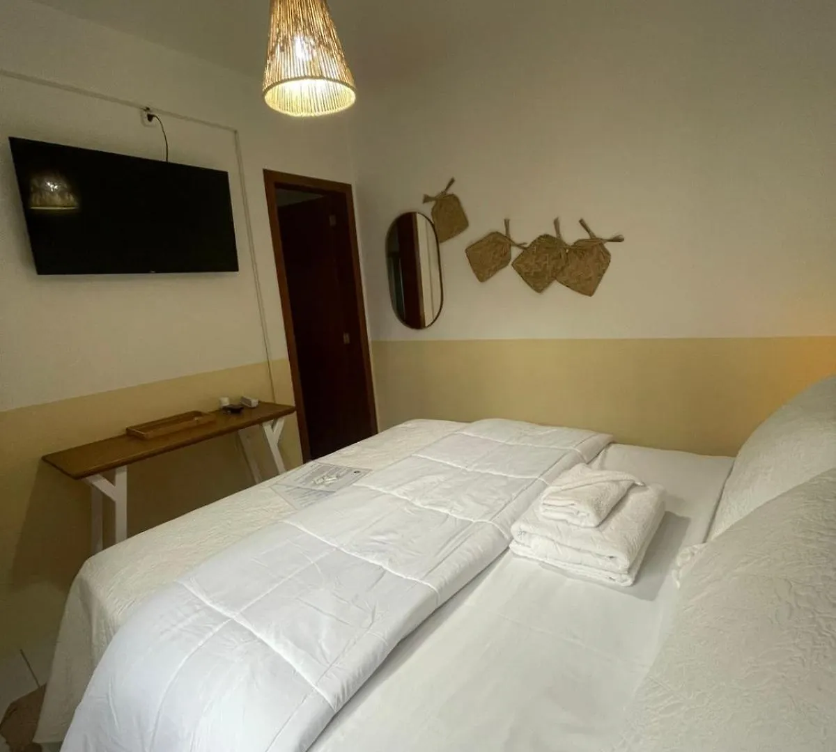 Quintal Da Casa Bed and Breakfast Garopaba